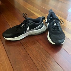 Nike Zoom sneakers 3.5Y